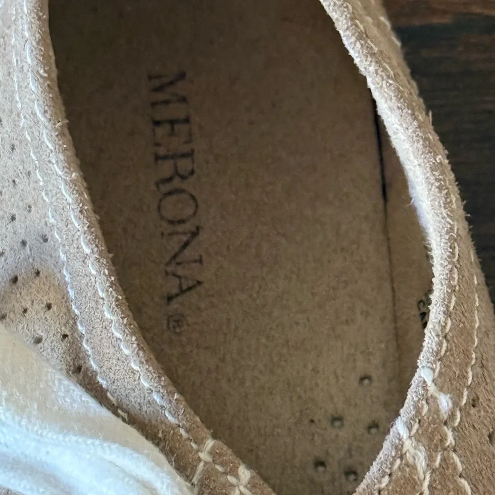 Merona Beige Suede Leather Casual Lace Up Sneaker - Size 6.5 - Picture 6 of 8